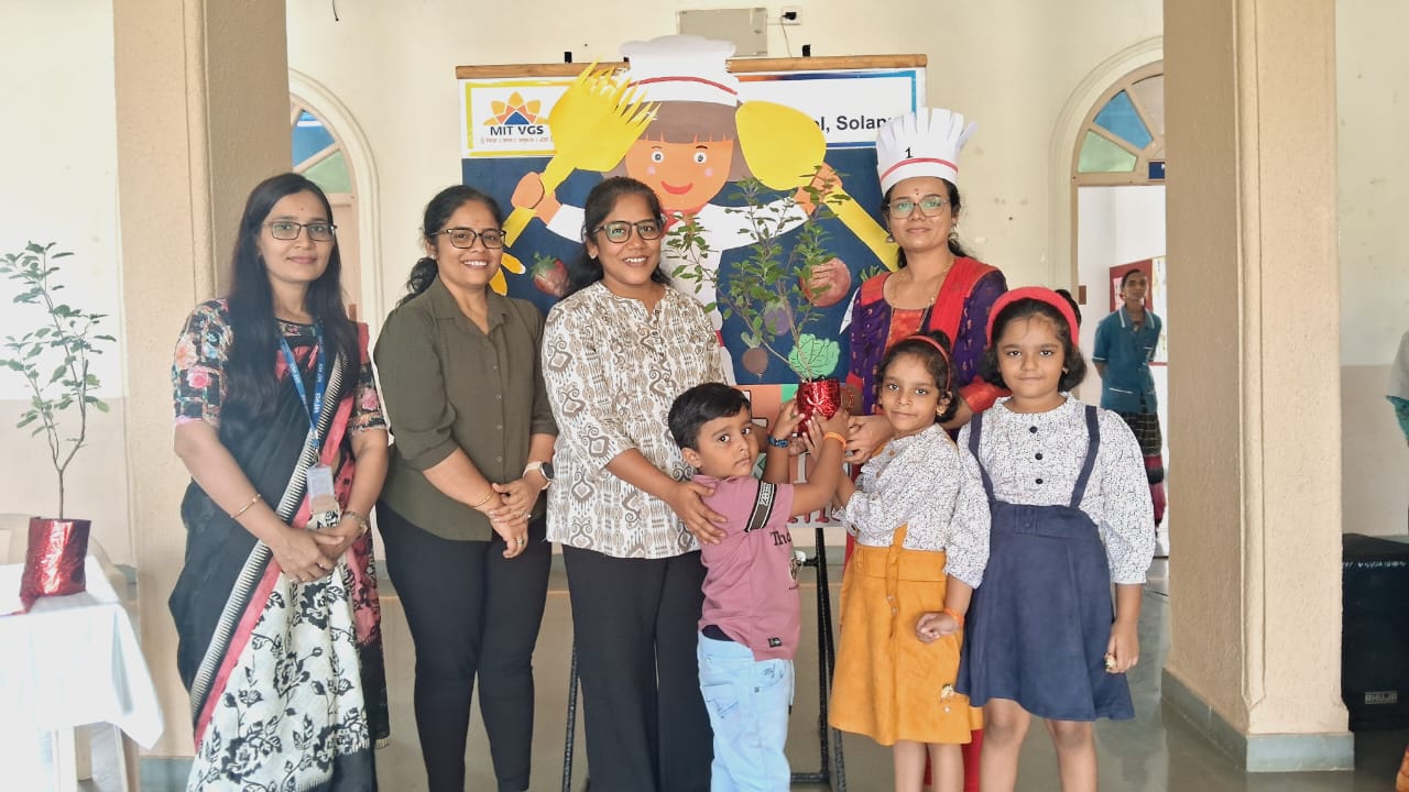 Fireless Cooking Competition at MIT VGS Solapur