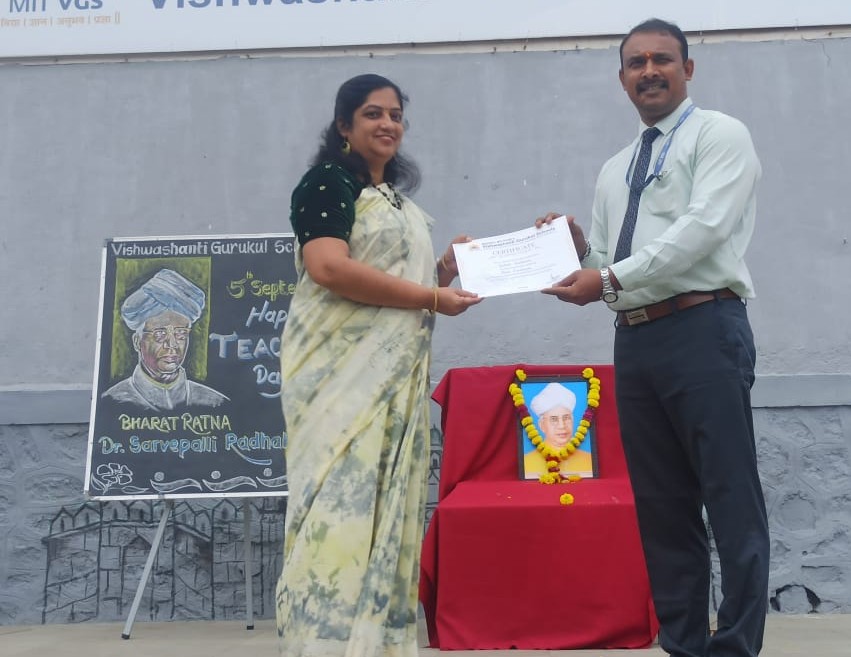 Teacher's Day Celebration at MIT VGS Chhatrapati Sambhajinagar