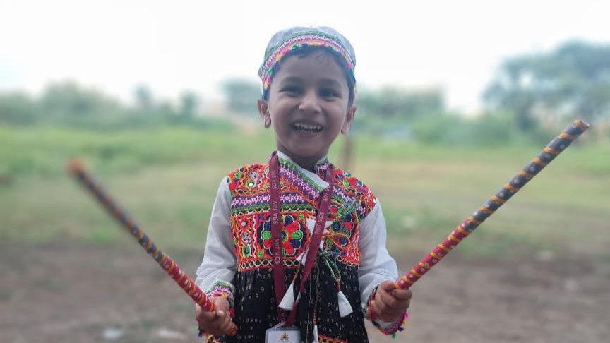 MIT VGS Barshi Students Embrace the Spirit of Navratri with Garba & Joy